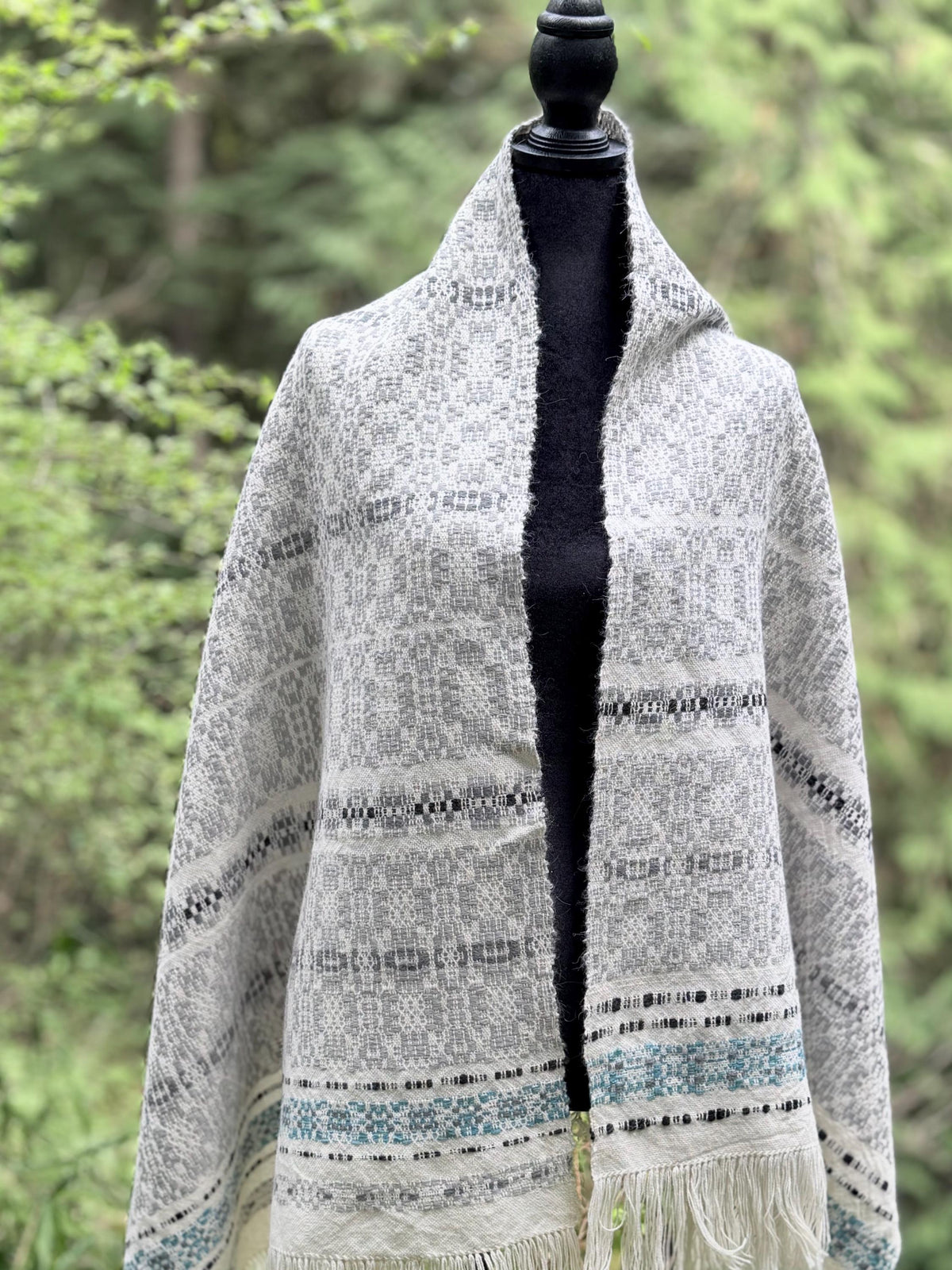 Overshot Shawl in Alpaca Silk